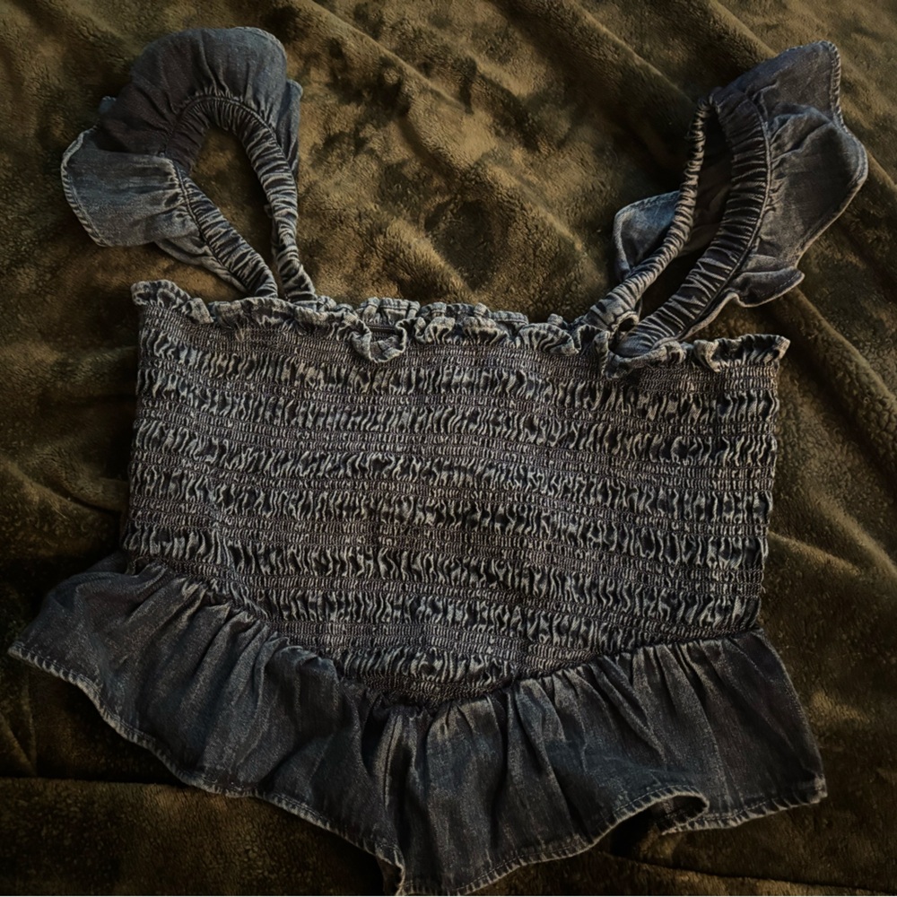 American Eagle Outfitters Black Ruffled Blouse